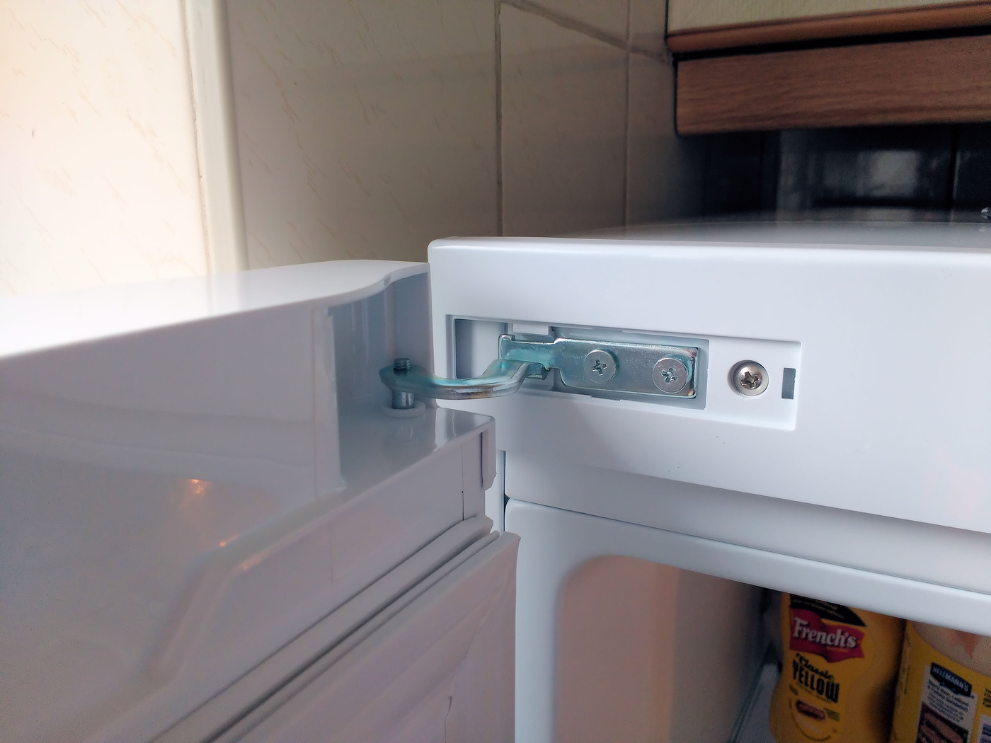 Brand new fridge, door top seal not sealing Page 1 Homes, Gardens and DIY PistonHeads UK