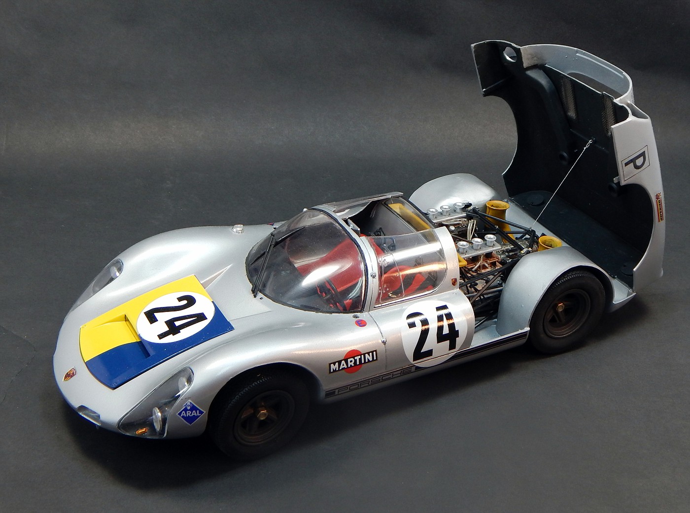 Porsche910_h-vi.jpg