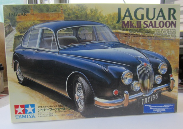 Jaguar Saloon MK II 1962 009-vi