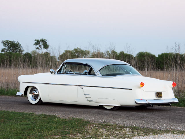 54_ford_customrear_driver_side-vi.jpg