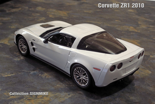 Corvette ZR-1 2101 CorvetteZR120104-vi