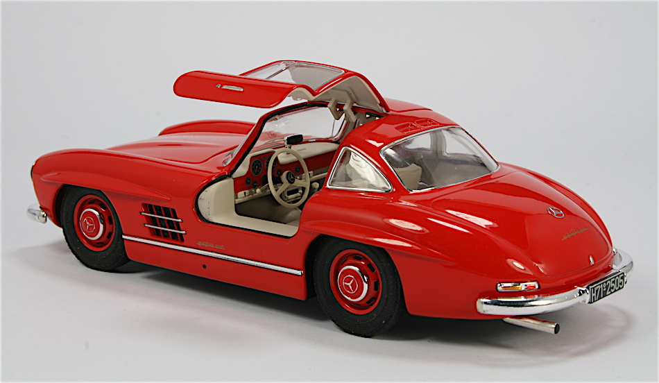 Mercedes Benz 300SL in 1.32nd - Model Cars - Model Cars Magazine Forum