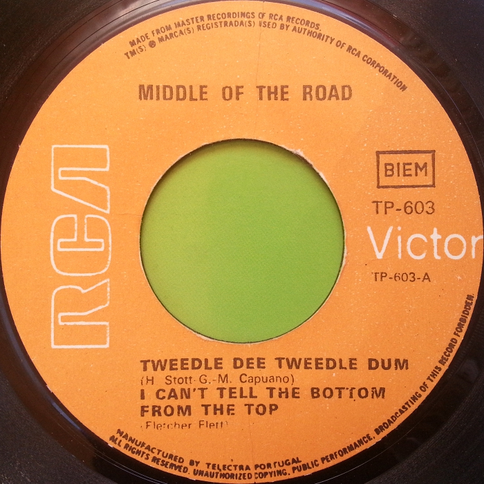 Middle Of The Road Tweedle Dee Tweedle Dum Angola EP side 1