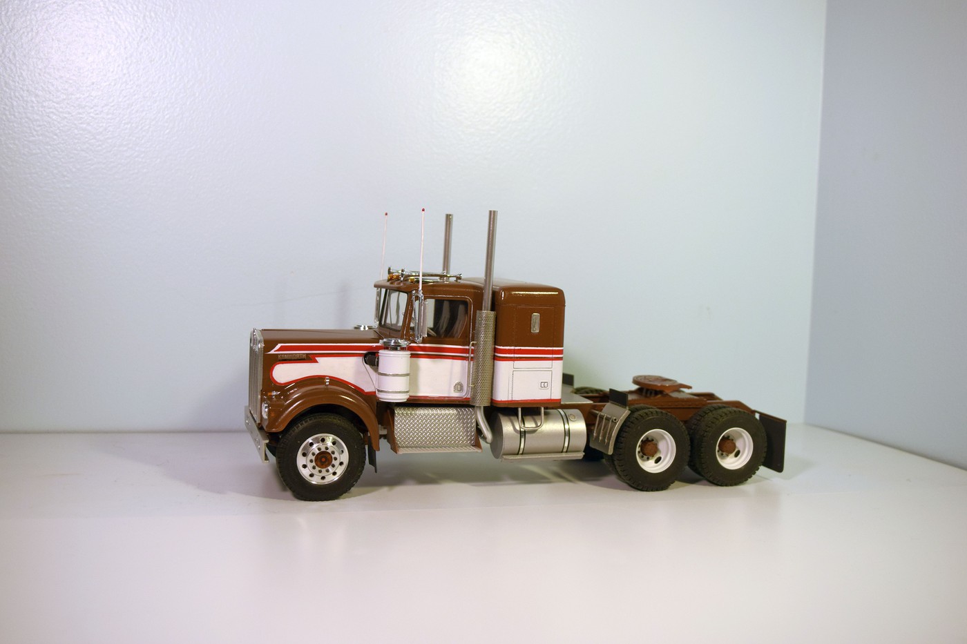 tamiya kenworth w900