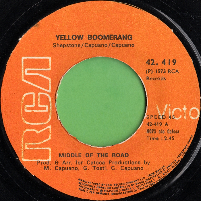 Middle of the Road Yellow Boomerang Madagascar side 1