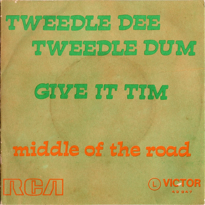 Middle of the Road Tweedle Dee Tweedle Dum Madagascar front