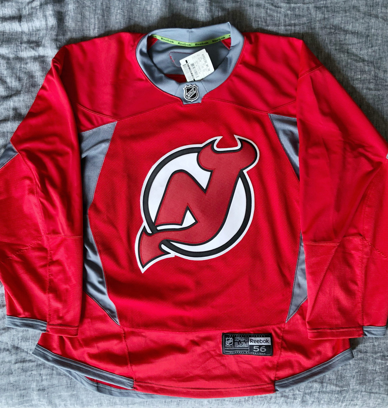 FS - Devils 3.0 practice jersey - size 56 : r/hockeyjerseys