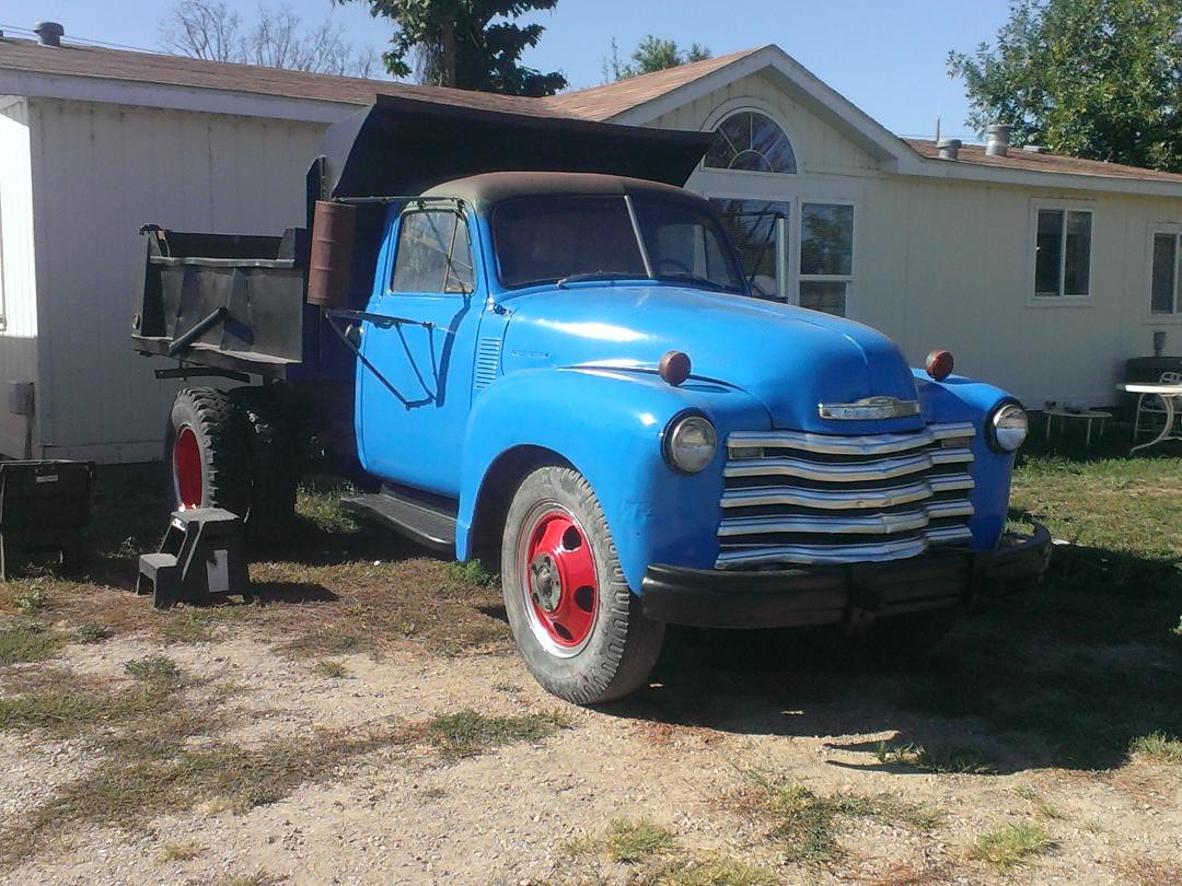 1953 Chevy Dump Truck | The H.A.M.B.