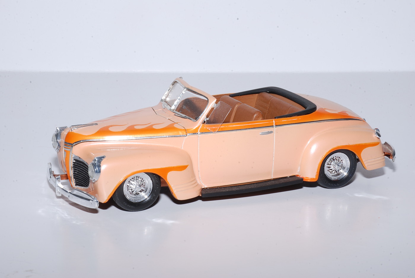 scale auto models