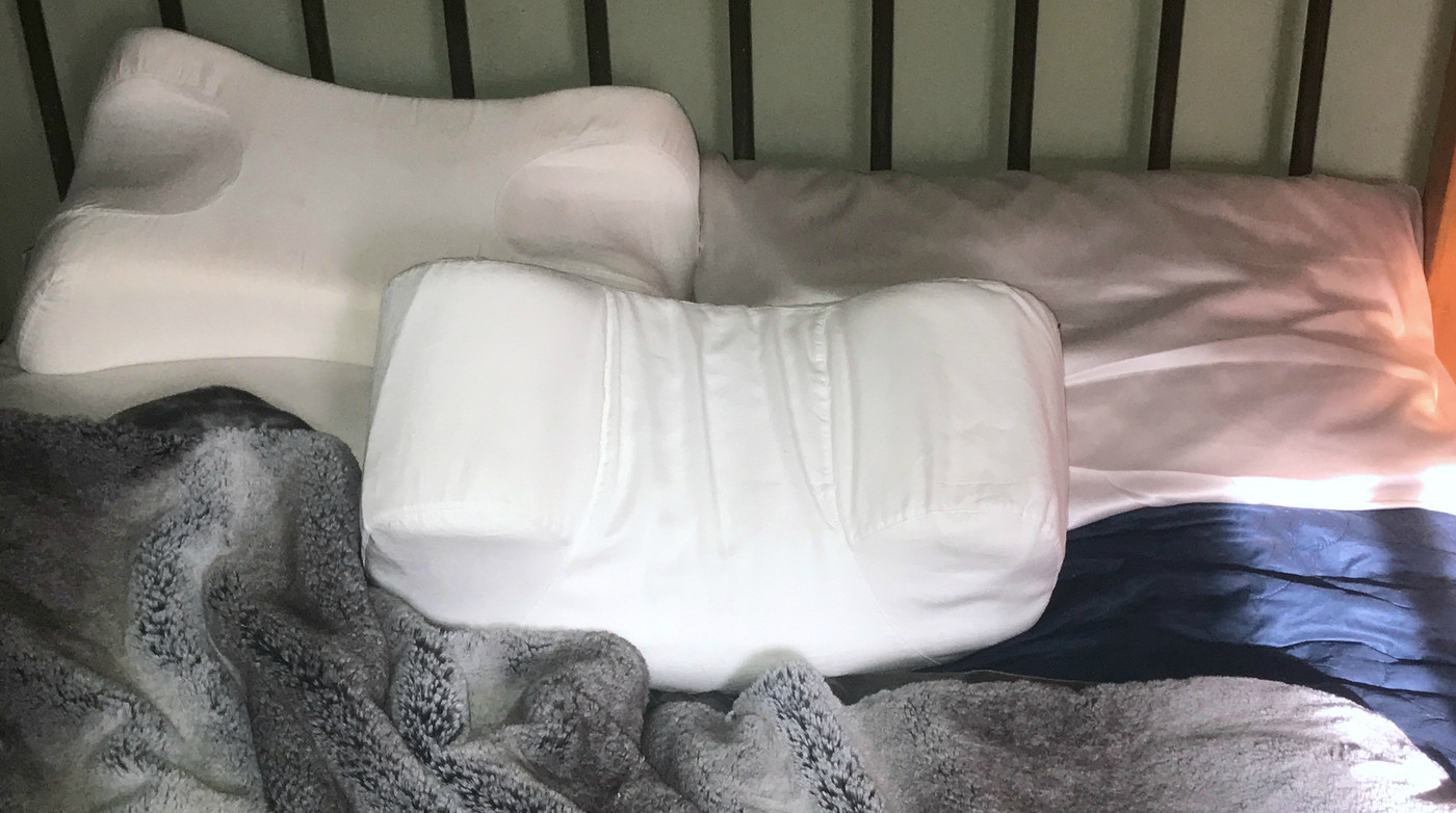 The Aula Pillow With A Pillowcase - Sleep And Glow