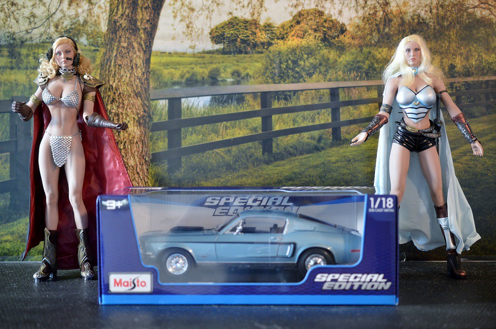 Wilma & Valkyrie today's shows topic is on diecast cars *Photo Heavy* 2v2HkpukoxAChVk