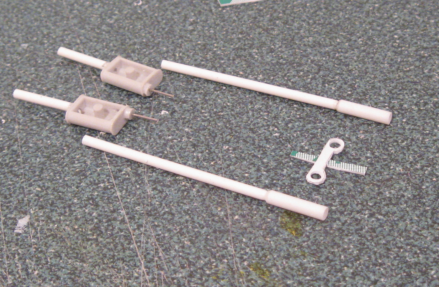 2v2HqJt7rx2A694.jpg?