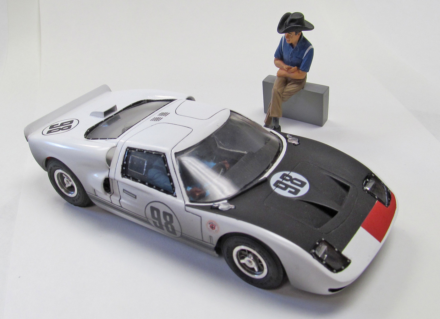 Cox Team Modified 1/24 GT40 - Production 1/24 Vintage Cars - Slotblog