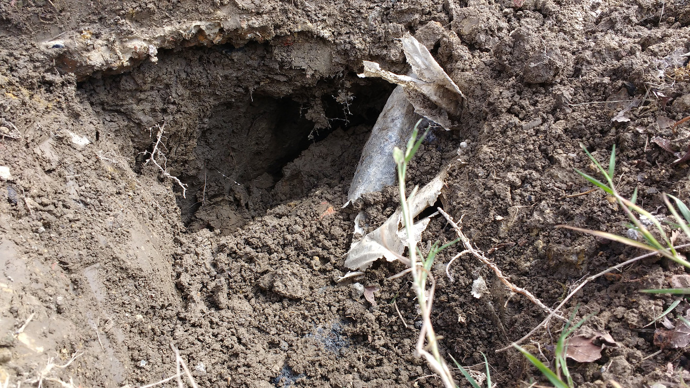 How Deep I Gotta Dig For You To Pipe Down WTF happened, blocked soakaway - Page 1 - Homes, Gardens and DIY