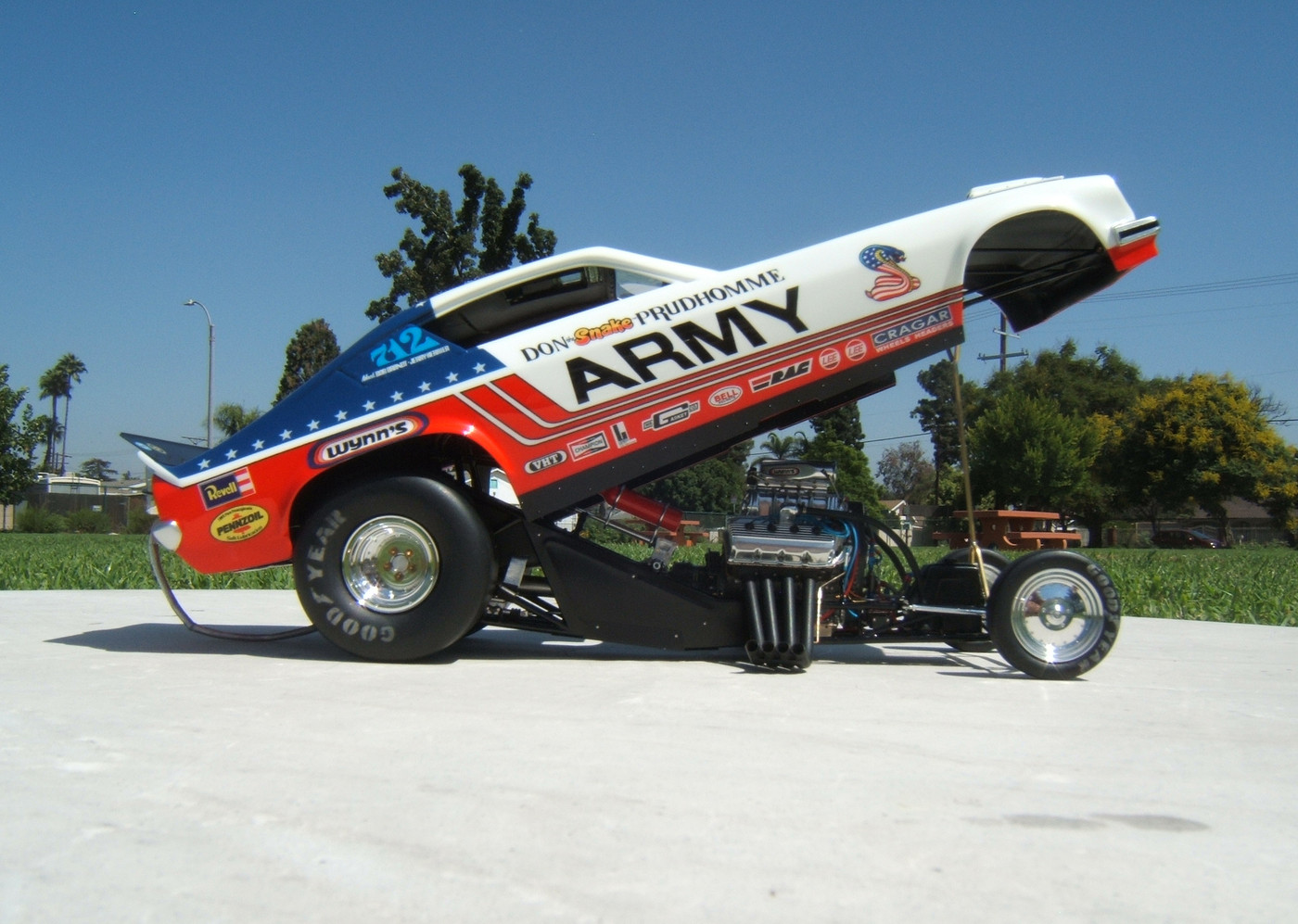 116 Scale Army Vega Funny Car Completed Drag Racing Model Cars