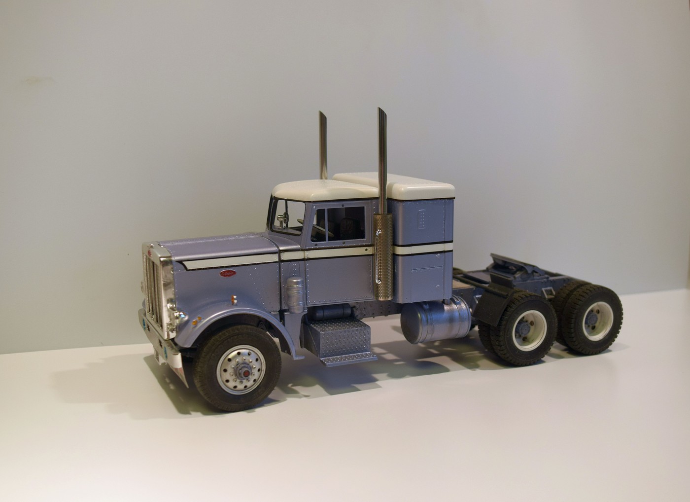 1969 Peterbilt 359 with Fruehauf Reefer - WIP: Model Trucks: Big Rigs ...