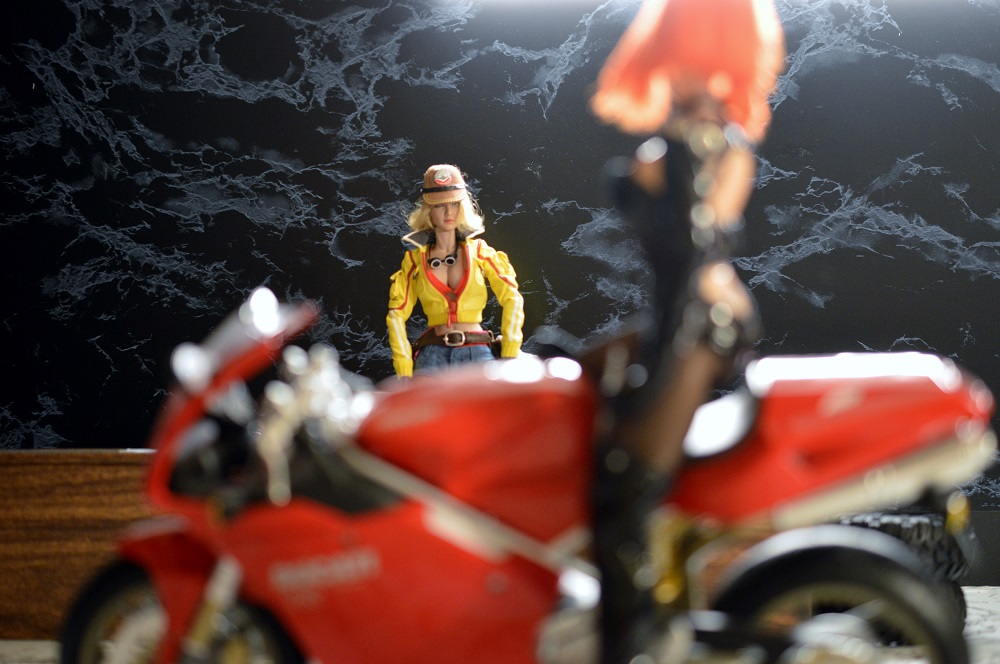 Diorama - Rose's motorcycle tune up - And NOW PART 05 THE CONCLUSION - LOTS PHOTOS - NEW PHOTOS ON 10/5/2018 - Page 2 2v2JjkYgLxAChVk