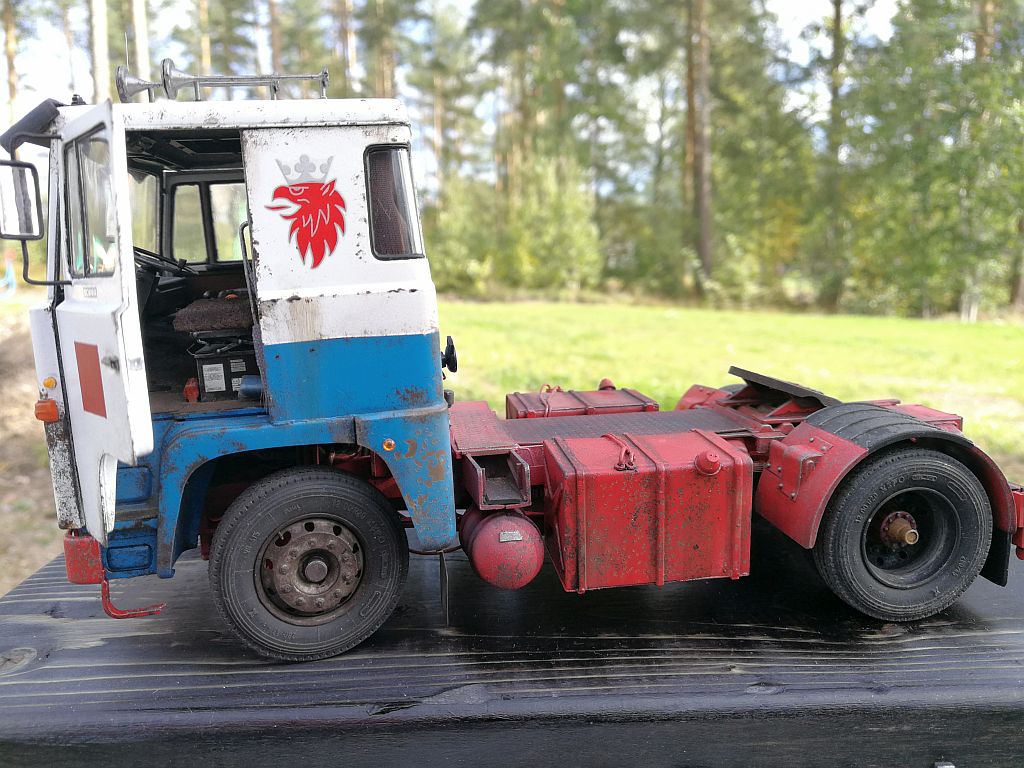 Scania LB 141 Tractor 2v2JrYUJ8xAWPEi