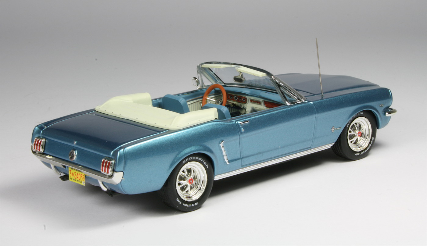 Premiumx 1.43 Mustang Convertible - Diecast Corner - Model Cars 