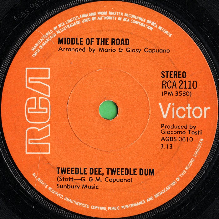 Middle of the Road Tweedle Dee Tweedle Dum UK side 1