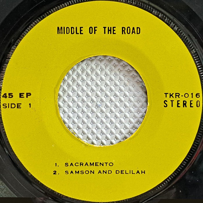 Middle Of The Road Sacramento Thailand side 1