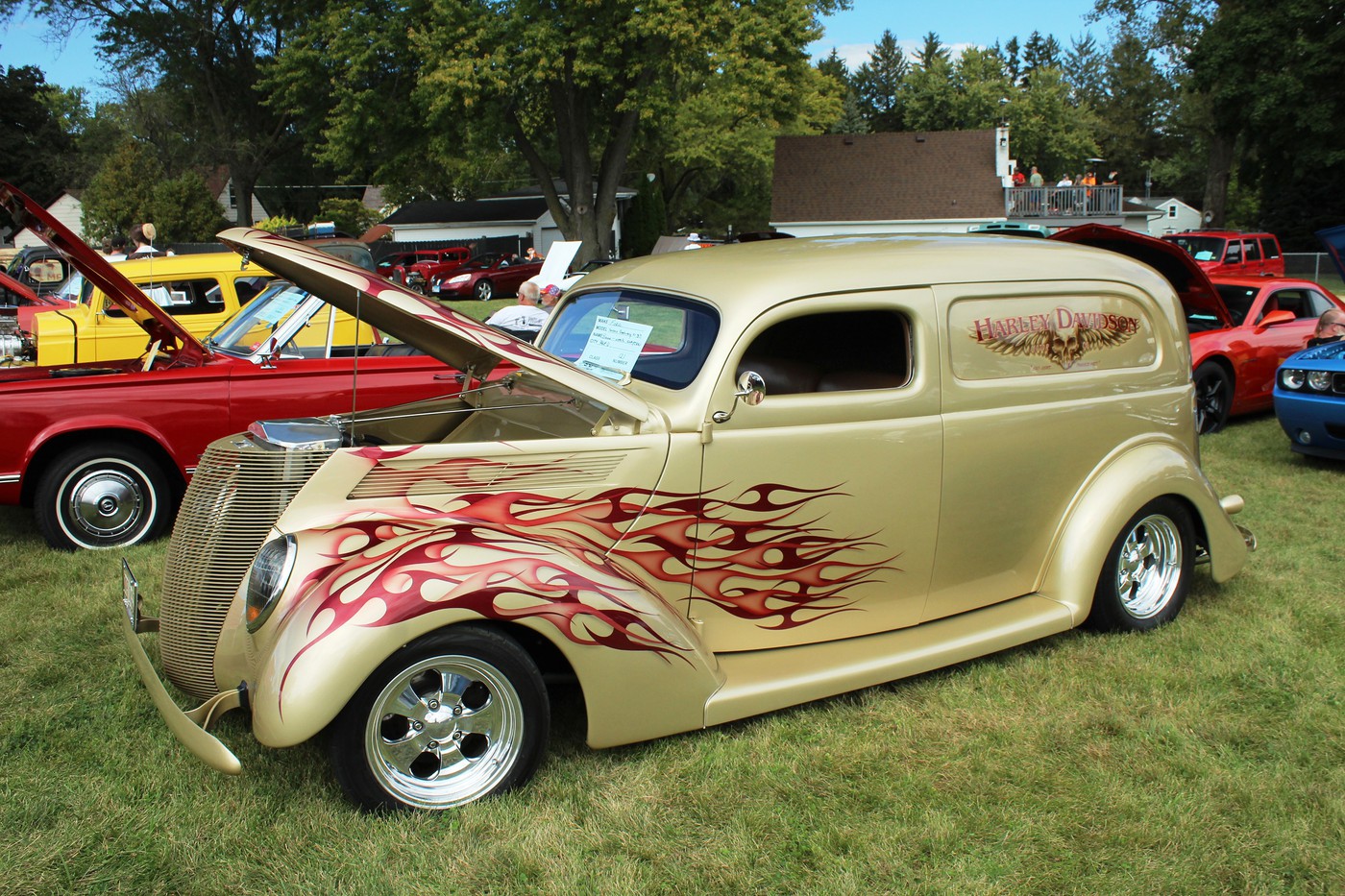 Fresh small town car show photos.... Images from the Fall Festival Car