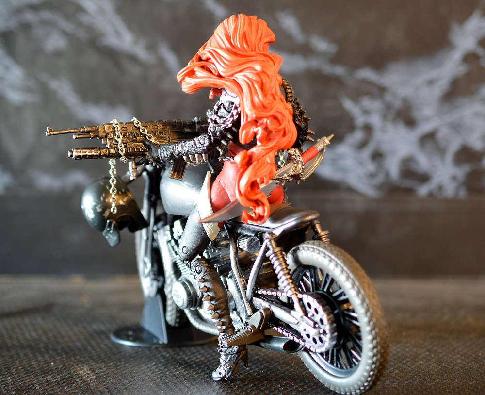  Mcfarlane She Spawn (newest pose) on Drifter Motorcycle (The Batman) 2v2aG62bCxAChVk