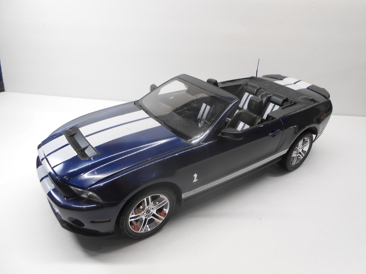 2010 SHELBY GT-500 CONVERTIBLE 1/12 2v2aHAB8hxaTfRW