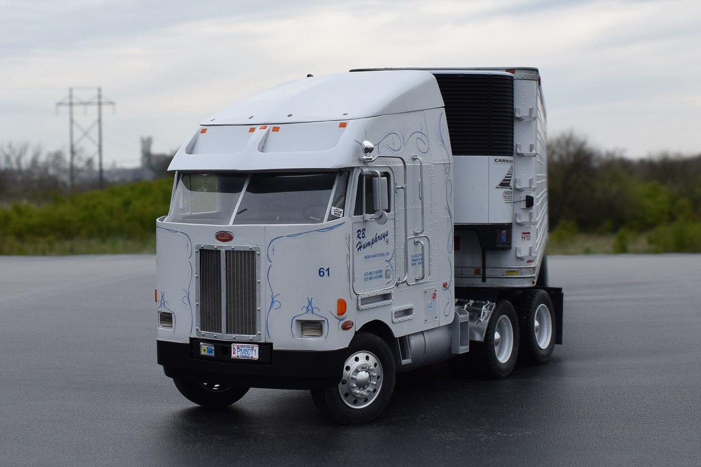 Peterbilt 372 - Model Trucks: Big Rigs and Heavy Equipment - Model Cars ...
