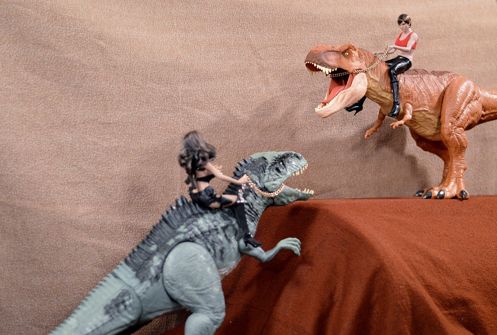 Caption this picture - DINO-RIDERS - Page 2 2v2ayU41WxAChVk