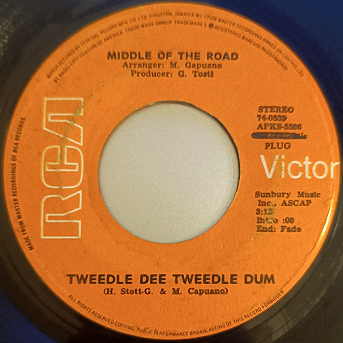 Middle of the Road Tweedle Dee Tweedle Dum Jamaica side 1