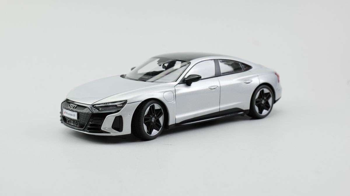 Revell Audi RS E-Tron GT - Model Cars - Model Cars Magazine Forum