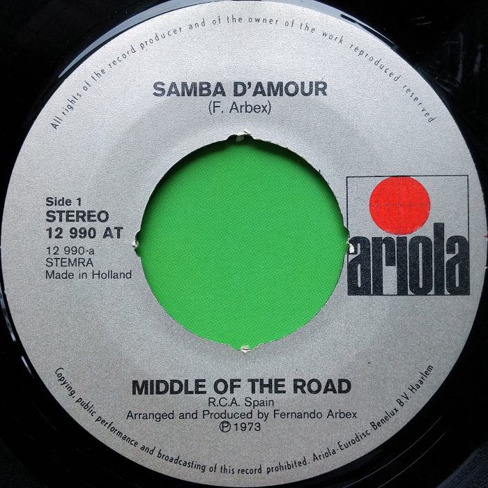 Middle of the Road Samba D'Amour Holland pushout side 1