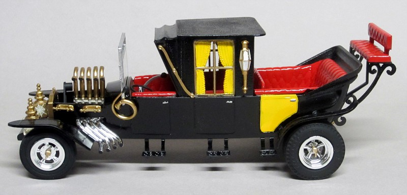 amt munsters koach model kit